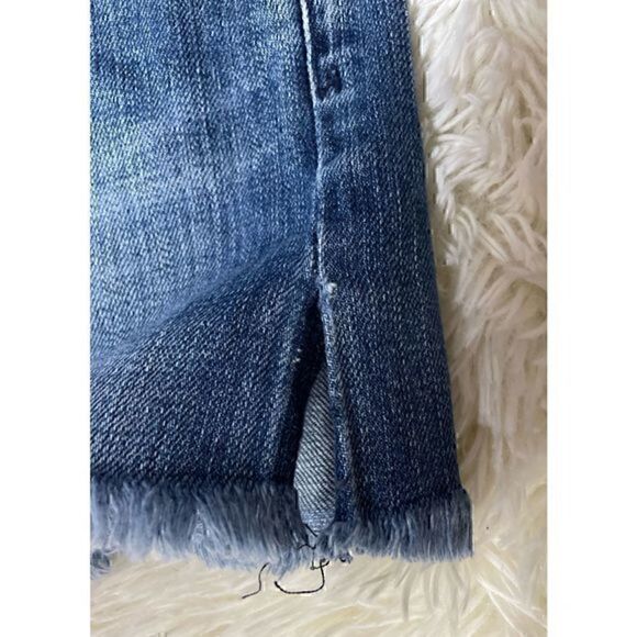 AG Adriano Goldschmied Cut Off Shorts Size 27R - Picture 7 of 12